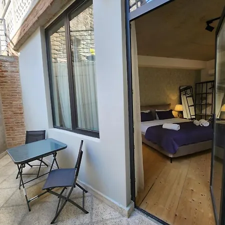 Old Gold Anteon Apartment Tbilisi Exterior photo